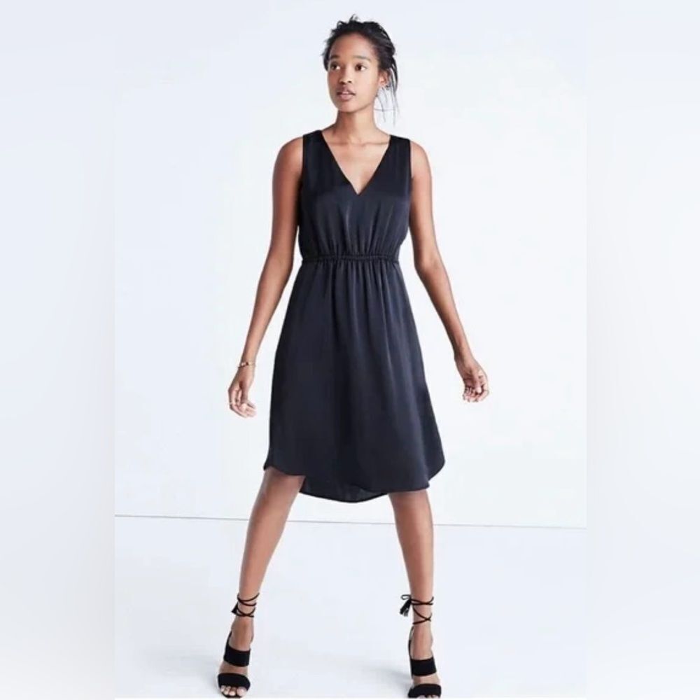 Madewell Little Black A Night Out V-Neck Dress